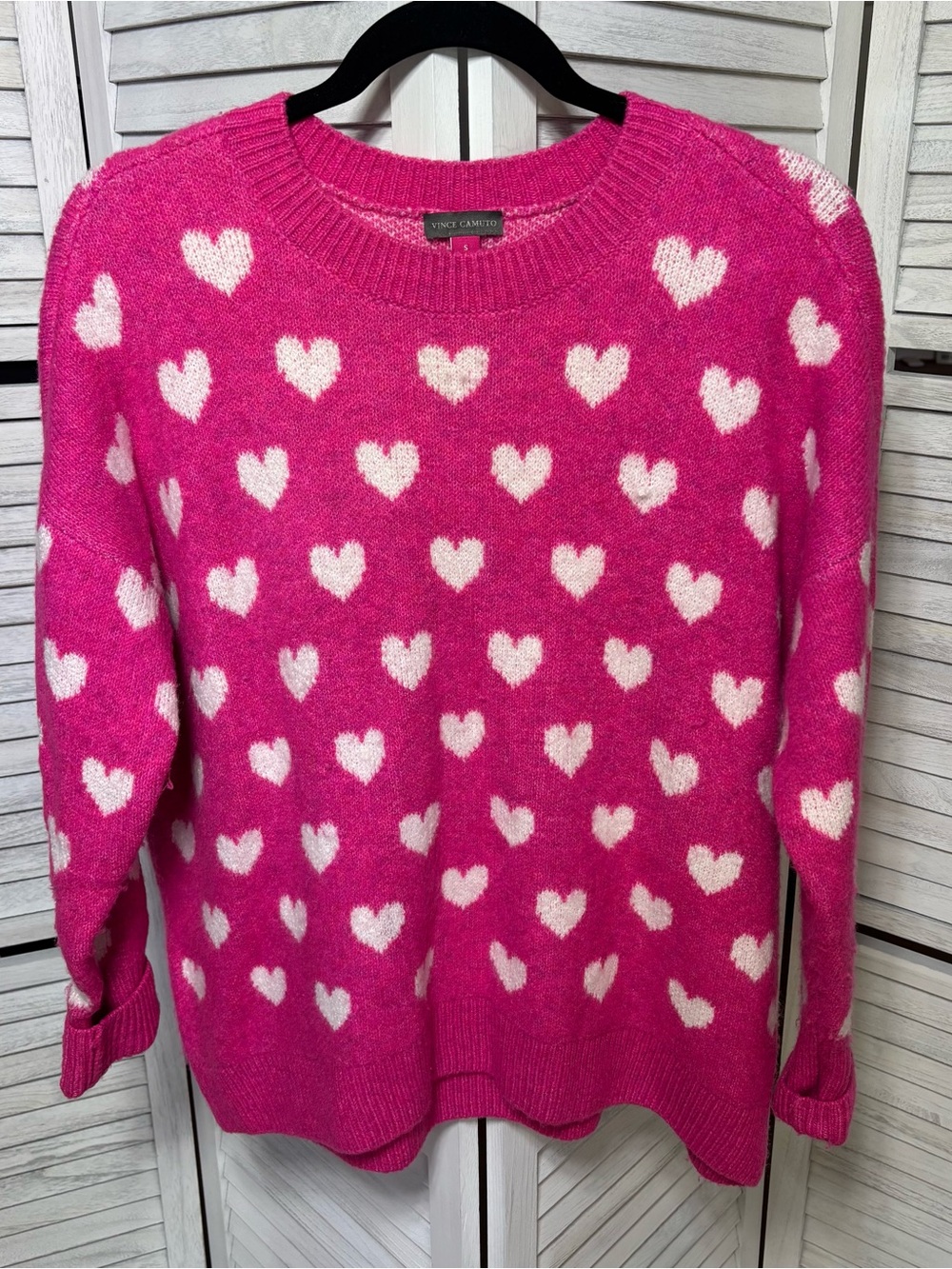 Vince Camuto Pink Heart Print Sweater Women’s Small Valentine Crewneck